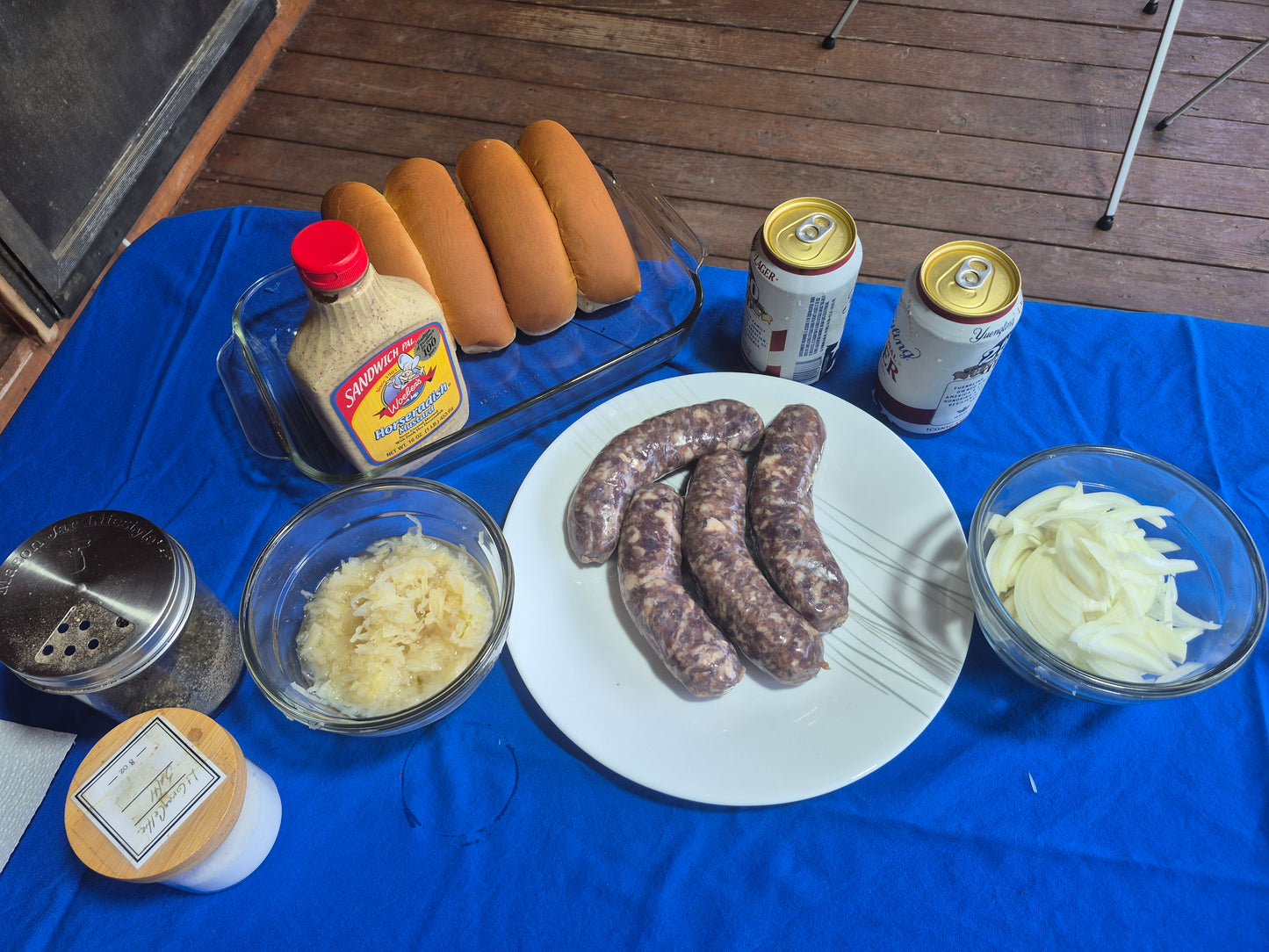 Pork Bratwurst (in links)